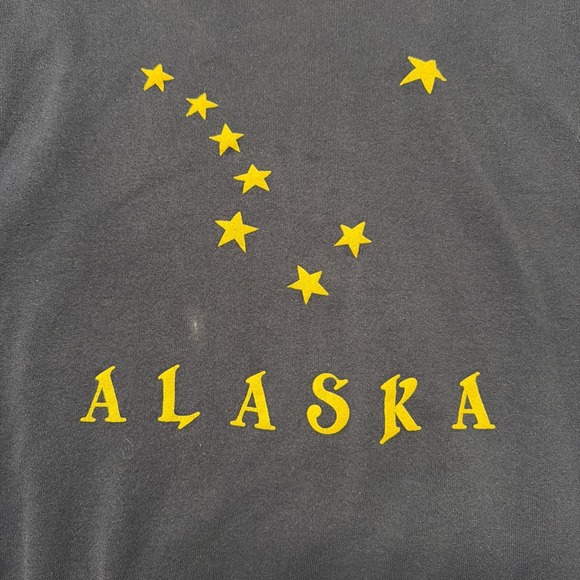 Vintage 90s Made In USA Sweatshirt Crew Neck Collared Alaska Stars Sweatshirt - Picture 2 of 7